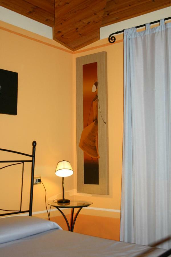 Terre D'Orcia Hotel Seggiano Bagian luar foto